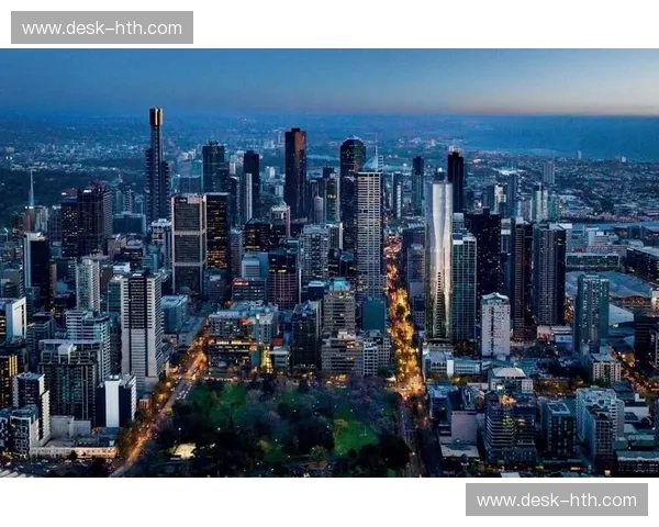 墨城之巅的深蓝与天蓝:墨尔本德比——一场关于信仰、荣耀与城市主权的永恒战争 墨城之巅的深蓝与天蓝:墨尔本德比——一场关于信仰、荣耀与城市主权的永恒战争